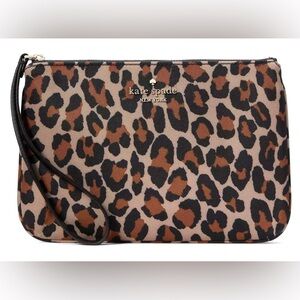Kate Spade Wristlet Pouch Medium SOLD OUT ONLINE